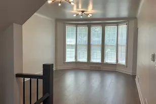 8405 S Indiana Ave, Chicago, IL 60619 - Photo 11