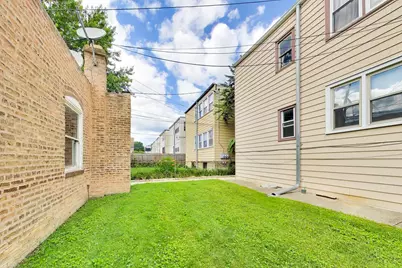 6718 N Campbell Avenue, Chicago, IL 60645 - Photo 59
