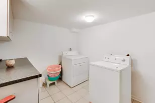 6718 N Campbell Ave, Chicago, IL 60645 - Photo 45