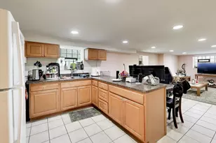 6718 N Campbell Ave, Chicago, IL 60645 - Photo 47