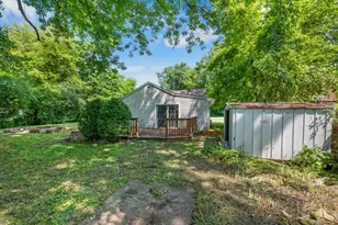 1325 Louise St, Crystal Lake, IL 60014 - Photo 7