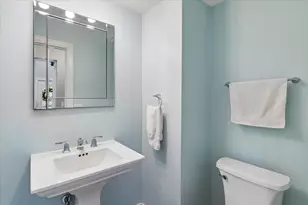 6940 N Mendota Ave, Chicago, IL 60646 - Photo 11