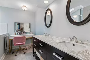 6940 N Mendota Ave, Chicago, IL 60646 - Photo 17