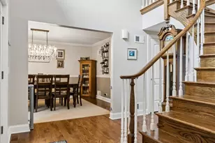 6940 N Mendota Ave, Chicago, IL 60646 - Photo 3