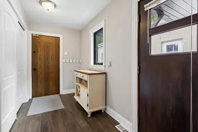 6940 N Mendota Avenue, Chicago, IL 60646 - Photo 15