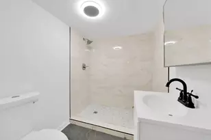 6818 S Wood St, Chicago, IL 60636 - Photo 23