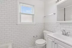 9116 Keating Ave, Skokie, IL 60076 - Photo 7
