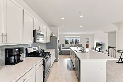3303 Trillium Circle, Rolling Meadows, IL 60008 - Photo 11