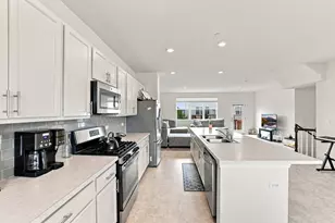 3303 Trillium Cir, Rolling Meadows, IL 60008 - Photo 11