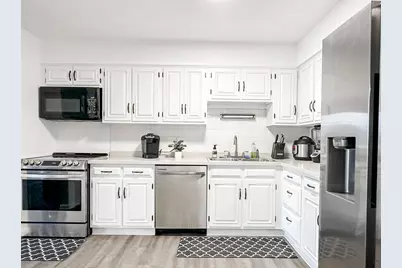 2001 Sherman Avenue #506, Evanston, IL 60201 - Photo 7
