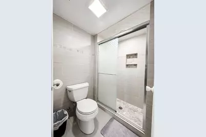 2001 Sherman Avenue #506, Evanston, IL 60201 - Photo 11