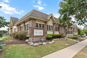 1557 Warren Ave, Downers Grove, IL 60515 - Photo 1