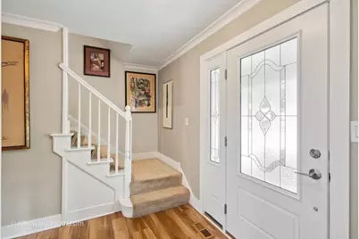 6068 Miller Lane, Lisle, IL 60532 - Photo 5