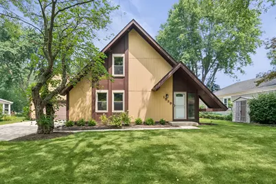 1539 Foxhill Road, Naperville, IL 60563 - Photo 1
