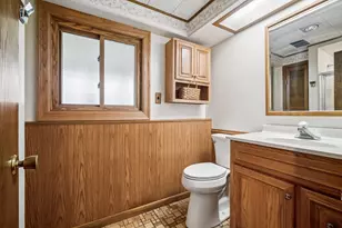 1305 E Sanborn Dr, Palatine, IL 60074 - Photo 21