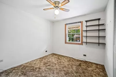 1305 E Sanborn Drive, Palatine, IL 60074 - Photo 19