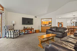 2085 Lake Summerset Rd, Davis, IL 61019 - Photo 27