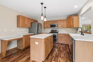 25444 Shannon Dr, Manhattan, IL 60442 - Photo 15