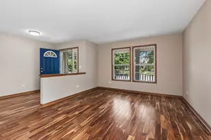 25444 Shannon Dr, Manhattan, IL 60442 - Photo 5