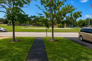 16225 Central Park Ave, Markham, IL 60428 - Photo 3