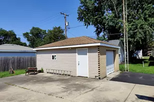 640 Midland Ave, Rockdale, IL 60436 - Photo 9
