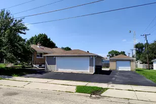 640 Midland Ave, Rockdale, IL 60436 - Photo 5