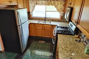 640 Midland Ave, Rockdale, IL 60436 - Photo 27