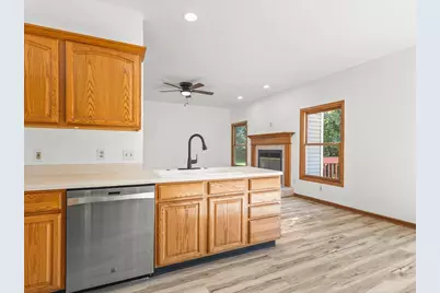 510 Zierke Court, Winnebago, IL 61088 - Photo 13