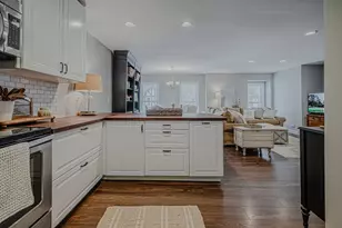 831 Garfield Ave, Libertyville, IL 60048 - Photo 17