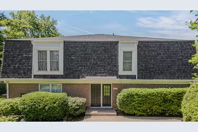 831 Garfield Avenue #C, Libertyville, IL 60048 - Photo 1