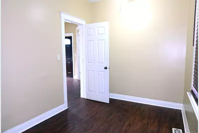 13223 S Buffalo Avenue, Chicago, IL 60633 - Photo 7