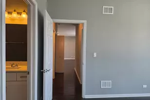 [Address not provided], Chicago, IL 60608 - Photo 17
