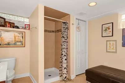 10029 S Central Park Avenue, Evergreen Park, IL 60805 - Photo 25