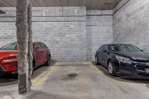 2 S Leavitt St, Chicago, IL 60612 - Photo 13