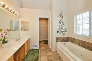 2468 Rosehall Ln, Aurora, IL 60503 - Photo 27