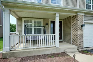 2468 Rosehall Ln, Aurora, IL 60503 - Photo 3