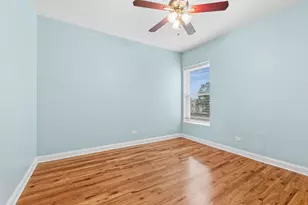 4614 S Calumet Ave, Chicago, IL 60653 - Photo 5