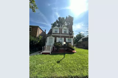 8209 S Prairie Avenue, Chicago, IL 60619 - Photo 1