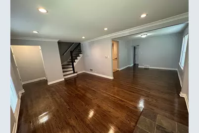 8209 S Prairie Avenue, Chicago, IL 60619 - Photo 9