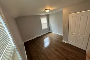 8209 S Prairie Ave, Chicago, IL 60619 - Photo 25