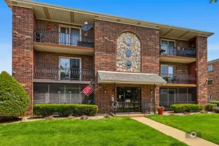 8148 169th St, Tinley Park, IL 60477 - Photo 1