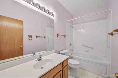 107 Fawn Lane, Elgin, IL 60120 - Photo 17