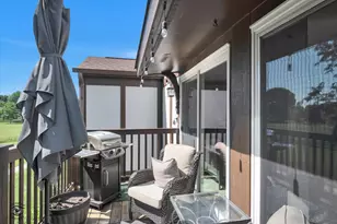 2158 Sunderland Ct, Naperville, IL 60565 - Photo 21