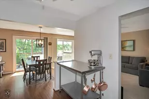 2158 Sunderland Ct, Naperville, IL 60565 - Photo 11