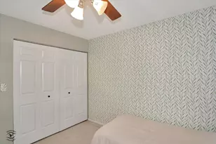 2158 Sunderland Ct, Naperville, IL 60565 - Photo 17