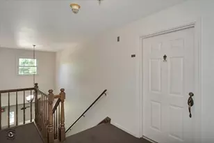 2158 Sunderland Ct, Naperville, IL 60565 - Photo 3