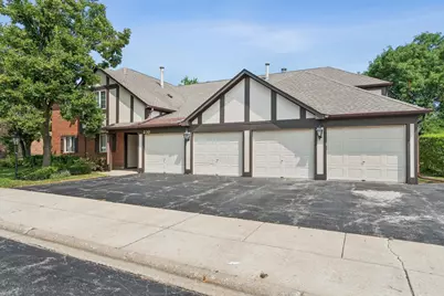 230 Windsor Lane #D, Willowbrook, IL 60527 - Photo 1