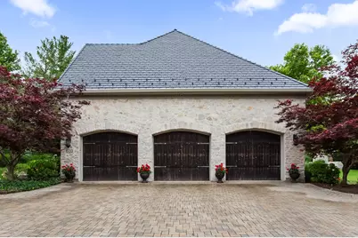 610 Grant Court, Burr Ridge, IL 60527 - Photo 5