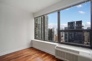 30 E Huron St, Chicago, IL 60611 - Photo 5