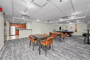 30 E Huron St, Chicago, IL 60611 - Photo 21
